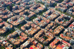 Vista aérea del barrio example de Barcelona